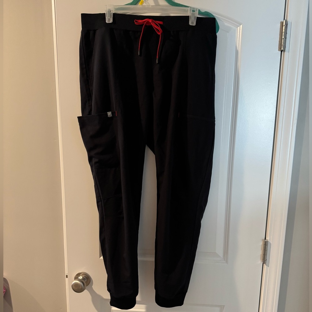 Fabletics Women’s On-Call Jogger Scrub Pants XL
